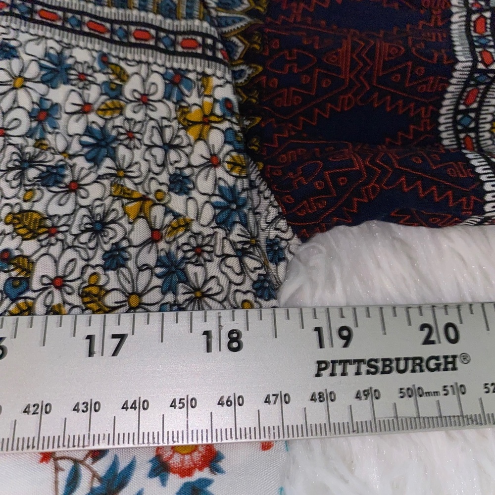 Cottage Boho Prairie Viscose top in XL - Picture 4 of 5